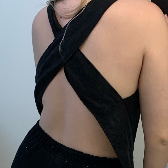 Aritzia/ Wilfred black tank with open back - Picture 3 of 5
